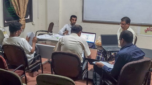 كلية هندسة وعلوم الحاسوب تقيم ورشة عمل بعنوان تقييم منهج تقنية المعلومات  (2) (3)